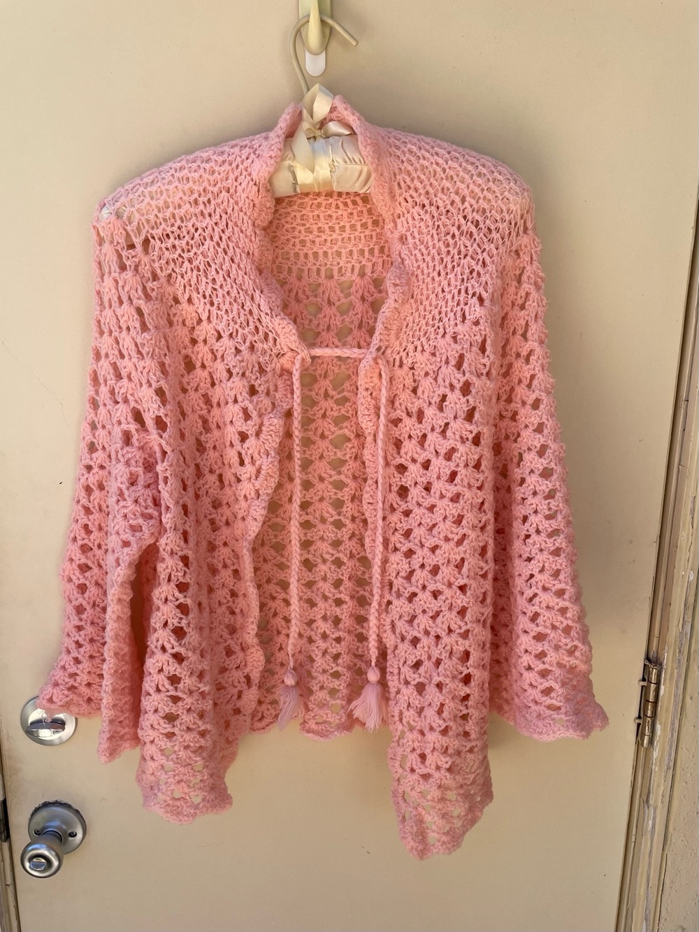 Vintage Soft Pink Crochet Open-Front Bed Jacket Cardigan